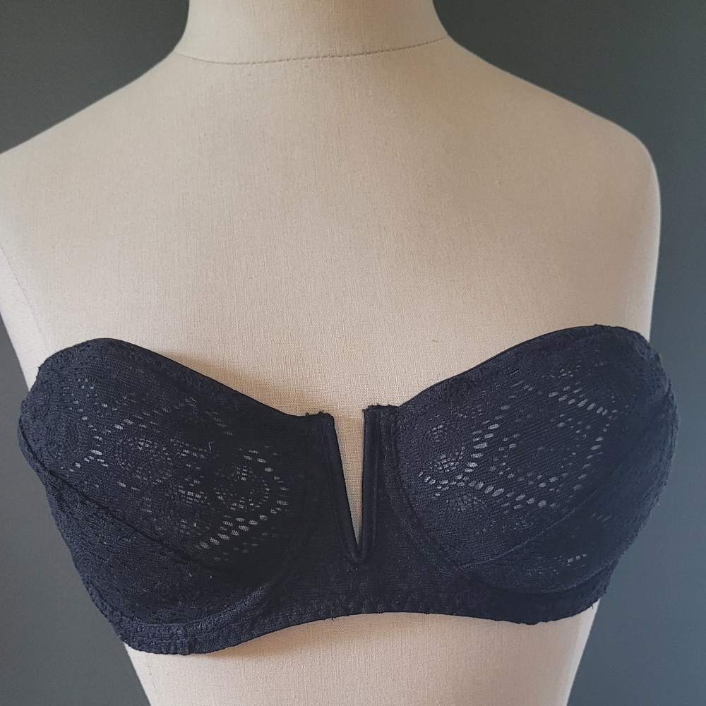 Free People Strapless Black Underwired Bandeau Lace Bras - Picture 8 of 9